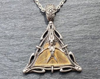 Magic Triangle Ring