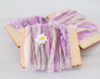 Daisy Chain Lavender Sari Old-Fashioned Yarn / Gift Wrap Ribbon / Gift Packaging / Gift Wrap / Old-Fashioned Yarn / Fiber Art