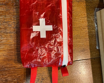 Ultralight first aid kit pouch