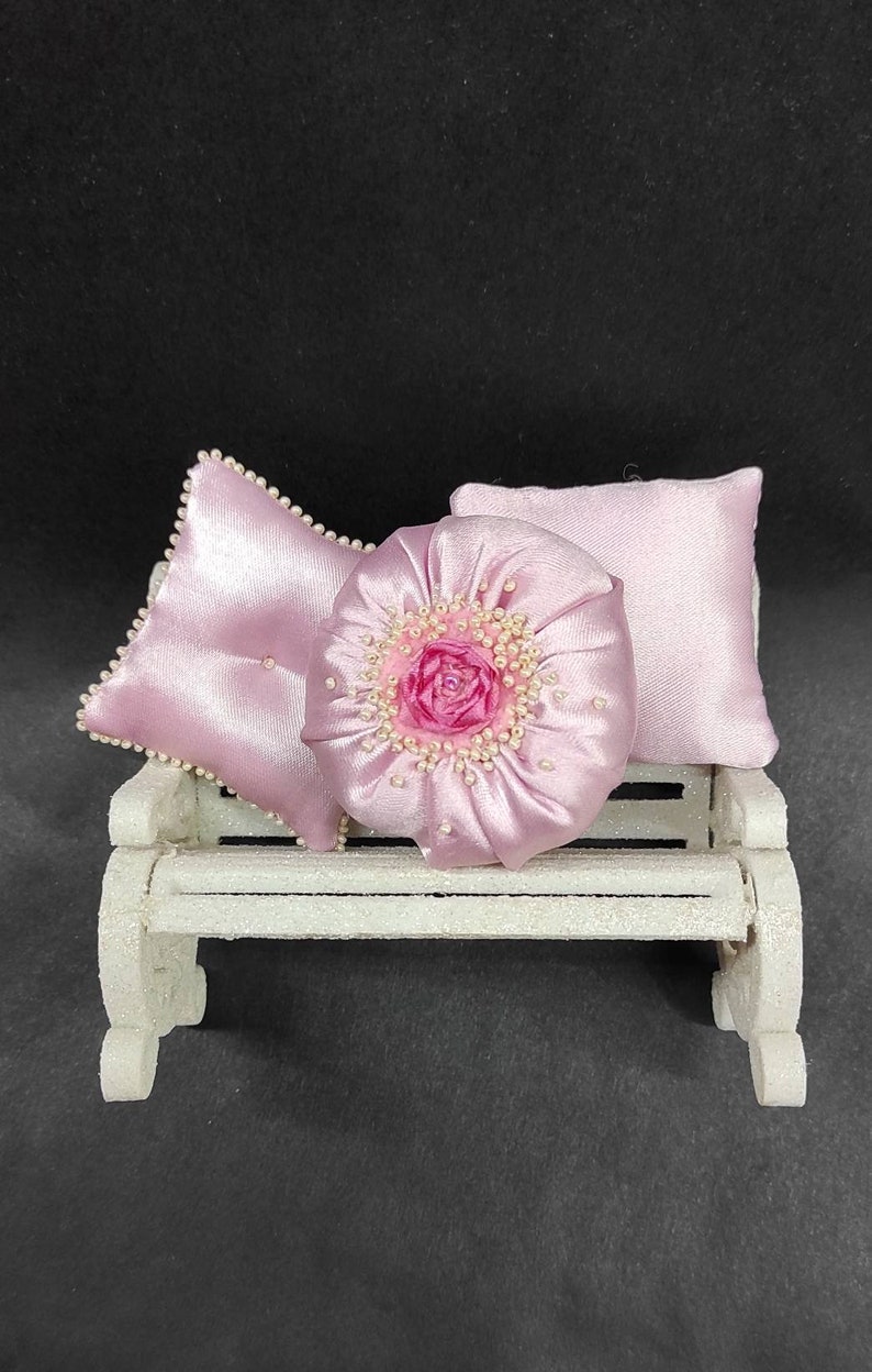 Miniature cushion for a doll/'s sofa Set 3pcs Miniature pink cushion dollhouses Blythe Romantic Cushion for Popovy Sisters Pullip Barbie