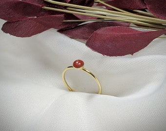 10k Solid Gold Cremation Ring: Ashes Urn Stacking Ring