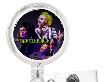 Beetlejuice, klassieke Halloween-film, geesten, geesten, volle maan, intrekbare draaibare verpleegsterbadgehaspel, naam-ID-houder