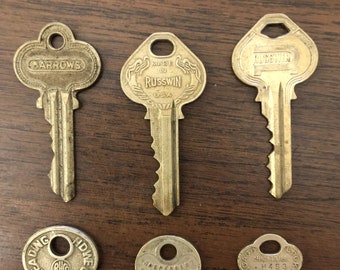 LOT 6 Vintage BRASS Keys - Chicago Lock Co * Russwin *Vassar RHCO Hdwe * Barrows * Independent Lock Co