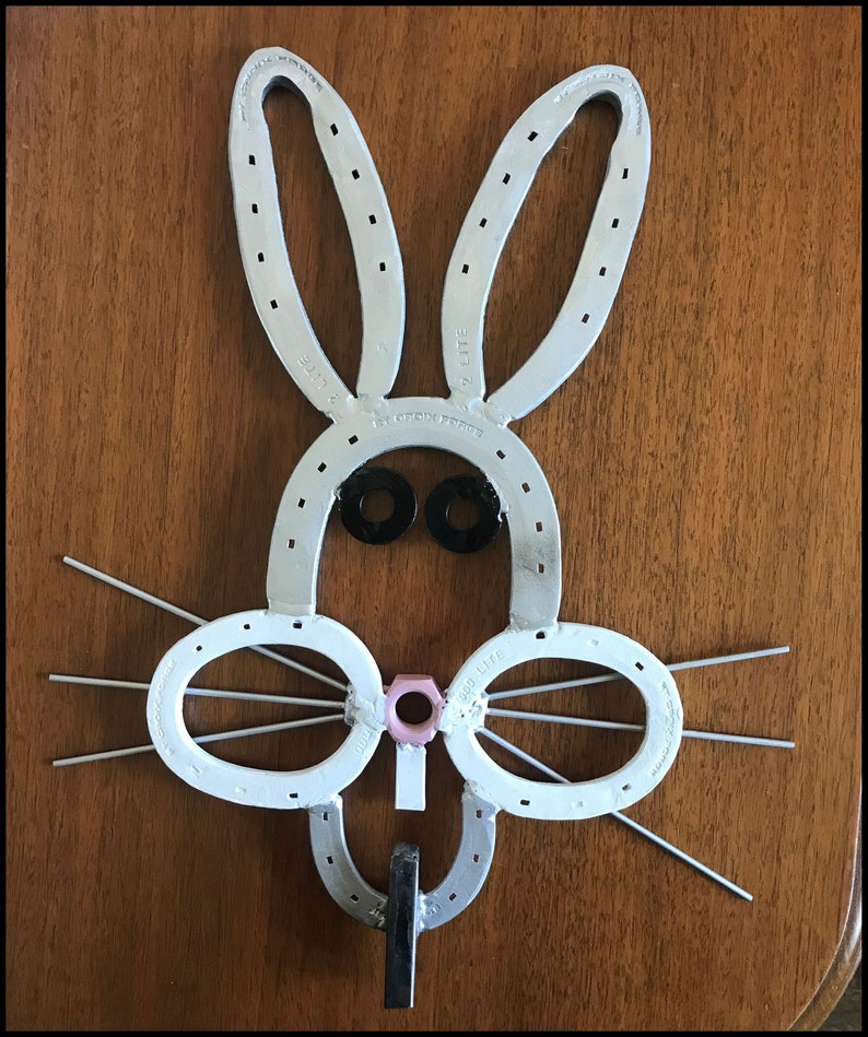 BUGS BUNNY Rabbit Horseshoe Garden Stake INTERCHANGEABLE Hand | Etsy