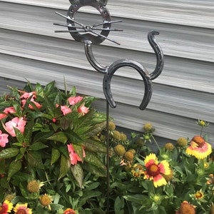 Large BLACK CAT Horseshoe Garden Stake INTERCHANGEABLE Hand Forged & Hammered 32 Lawn Garden Stake Ornament Yard Art Metal Art Home Decor WITH Stake