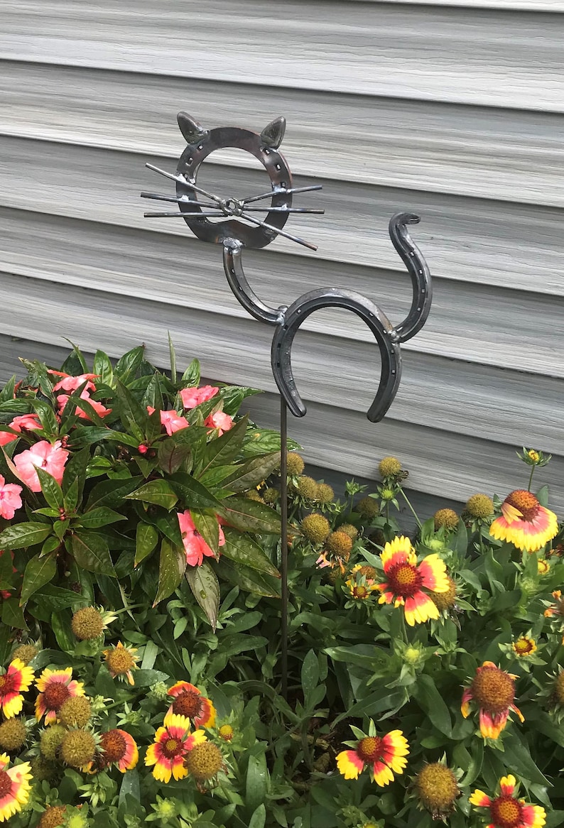 Large BLACK CAT Horseshoe Garden Stake INTERCHANGEABLE Hand Forged & Hammered 32 Lawn Garden Stake Ornament Yard Art Metal Art Home Decor WITH Stake