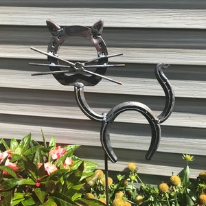 Large BLACK CAT Horseshoe Garden Stake INTERCHANGEABLE Hand Forged & Hammered 32 Lawn Garden Stake Ornament Yard Art Metal Art Home Decor image 4