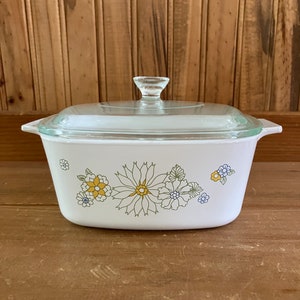 Corning Ware Floral Bouquet Corelle 1.5 Quart Square Casserole Dish with Lid
