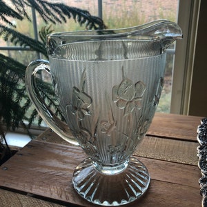 Iris & Herringbone Jeanette Glass 56 ounce Pitcher