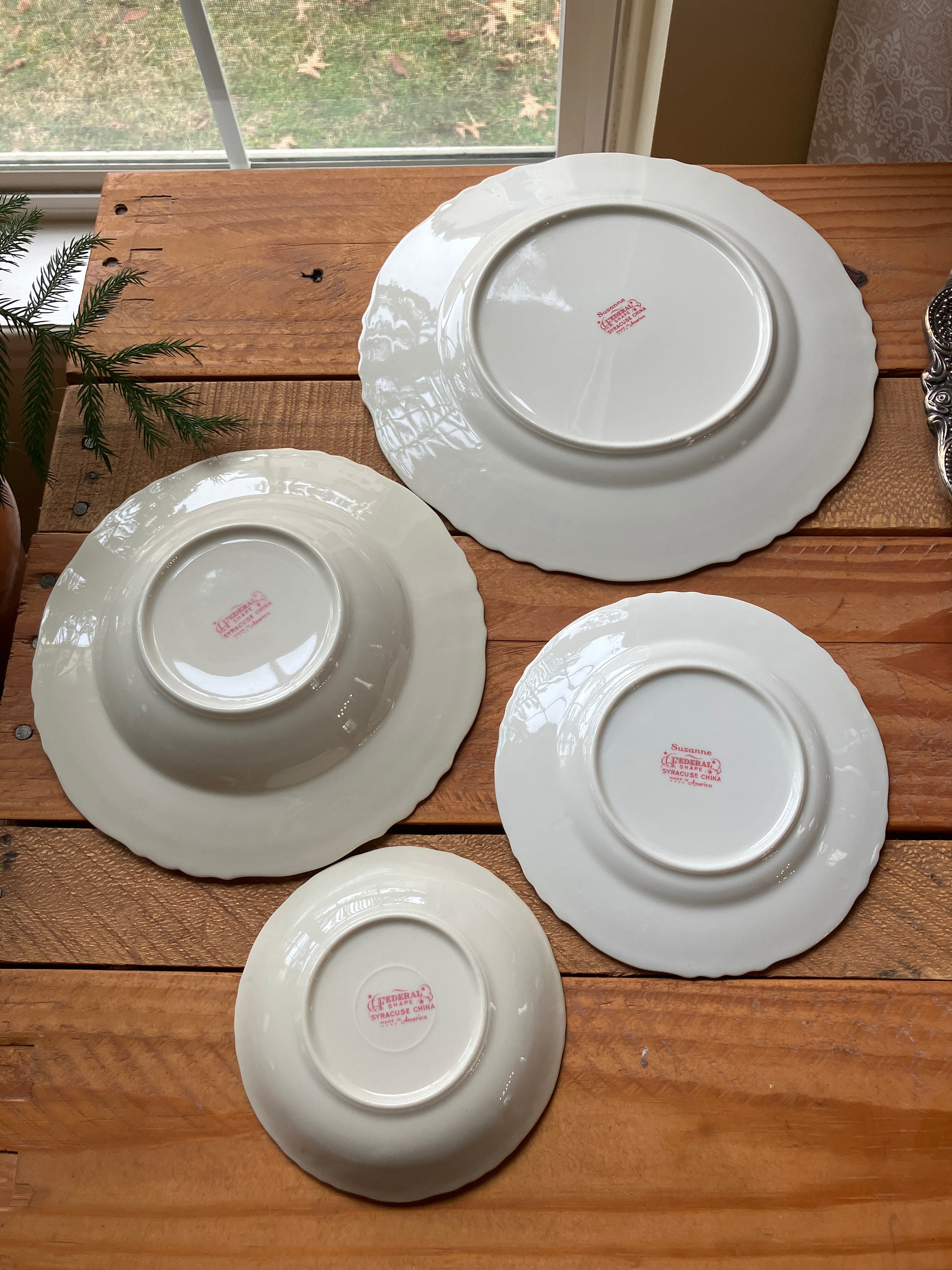 Suzanne Federal Shape Syracuse China Plates and Bowls - Dinner