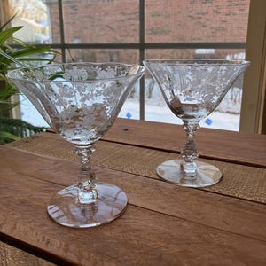 Cambridge Rose Point - Etsy Canada