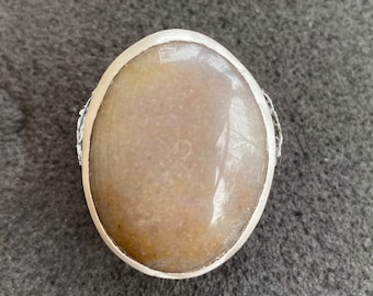 Quartz Ring