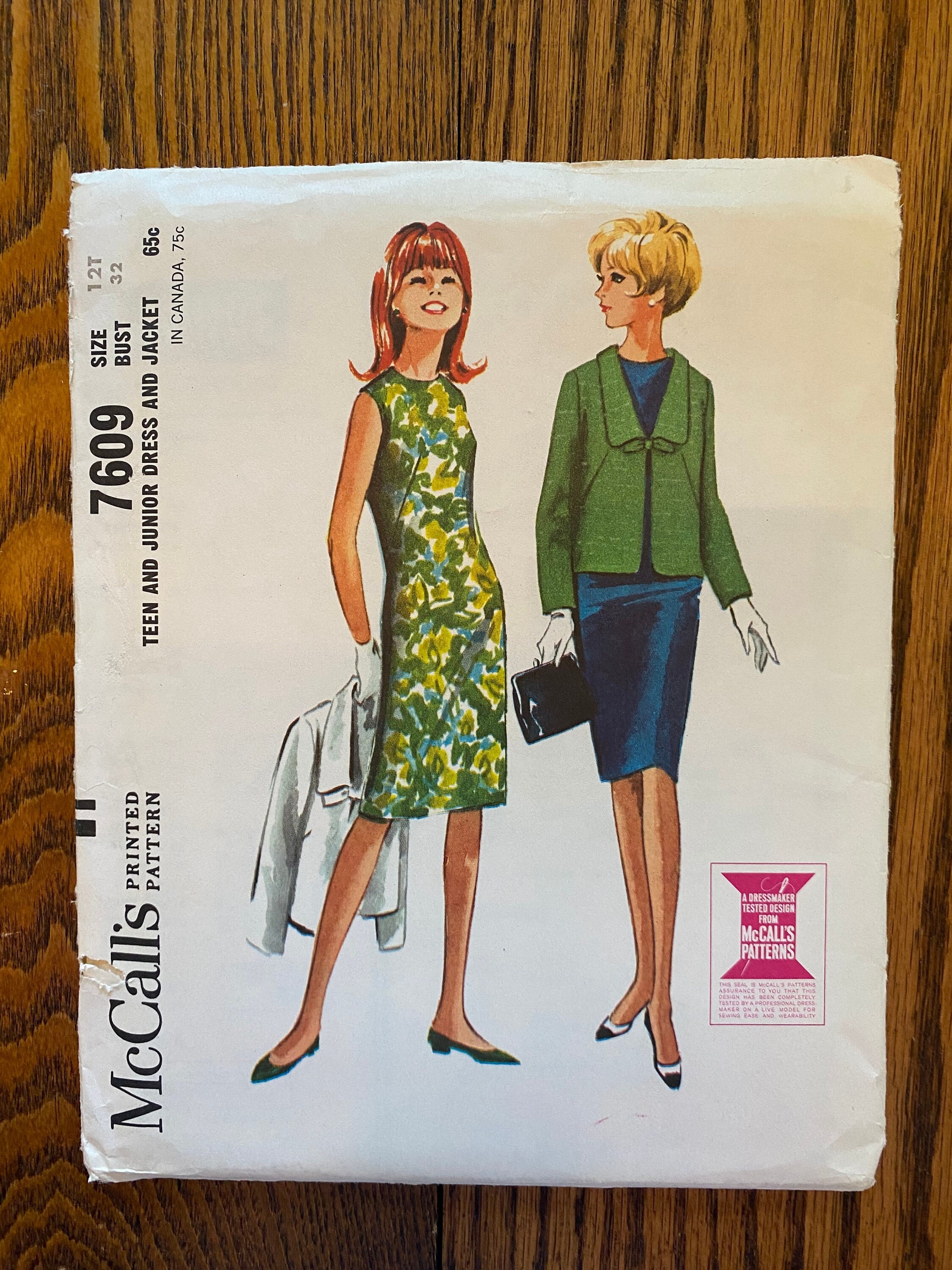 open lace back dress The Office Party 1965 – Barbie and Ken Photos main image 1