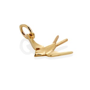 Solid 9ct Gold Swallow Charm Pendant