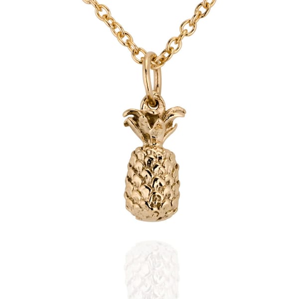 Solid 9ct Gold Pineapple Charm Pendant