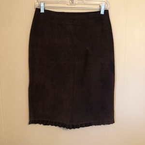 Vintage Classiques Leather Suede Pencil Skirt Midi Brown Ruffle Lined Size 4 28&quot; Waist