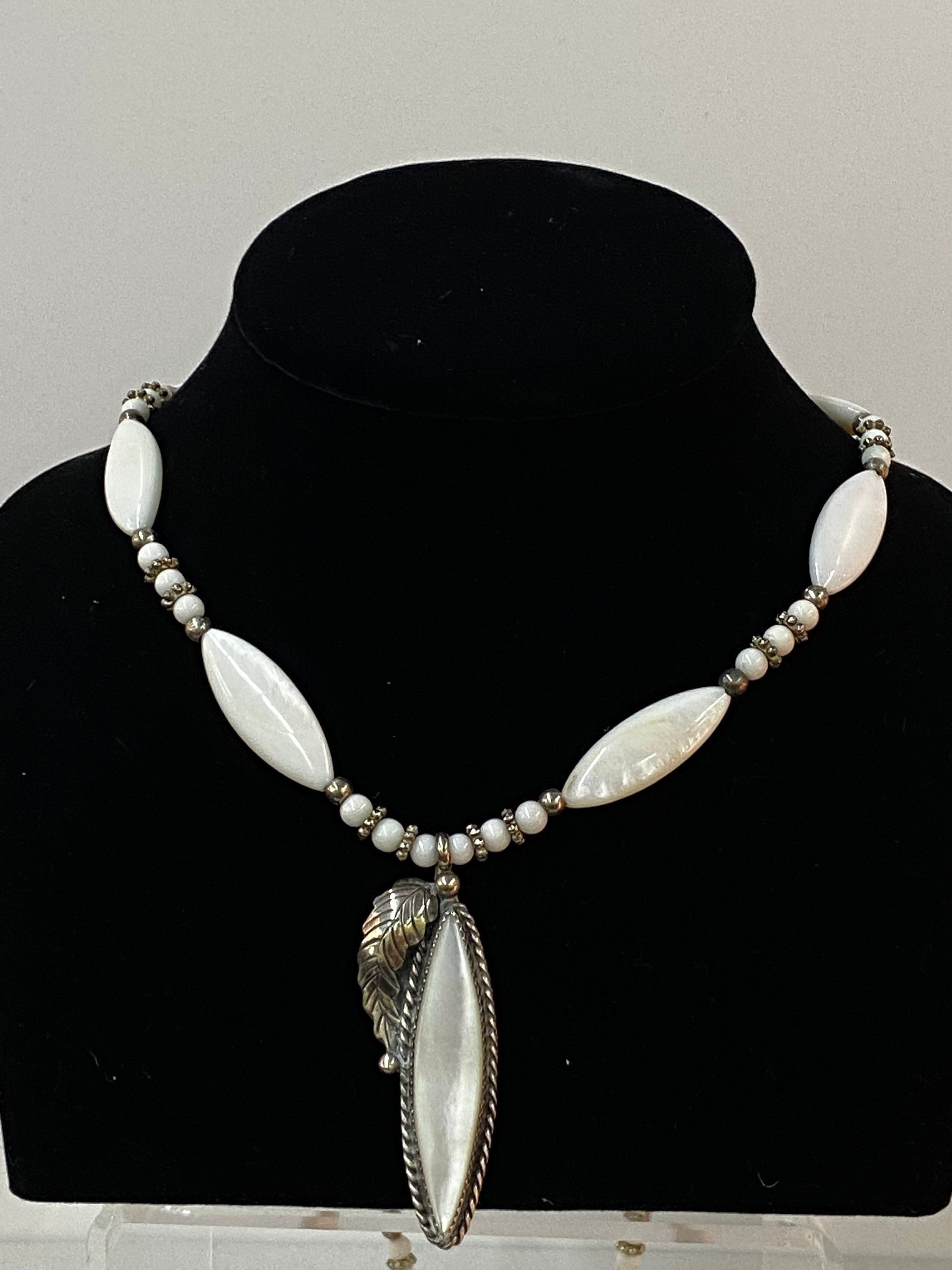 Necklace Mother of Pearl Leaf Pendant 