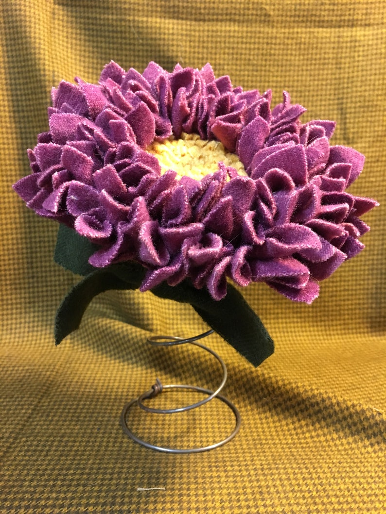 Rug Hooked Wool Flower on Spring