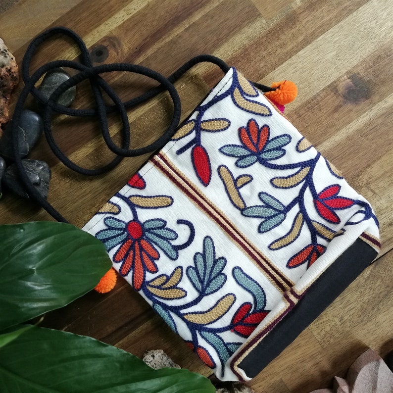 Flower Hippie Bohemian Style Thai Hill Tribe Handmade Tote Crossbody Bag Exotic Ethnic Fair Trade Handmade Woman/'s Thai Style Boho