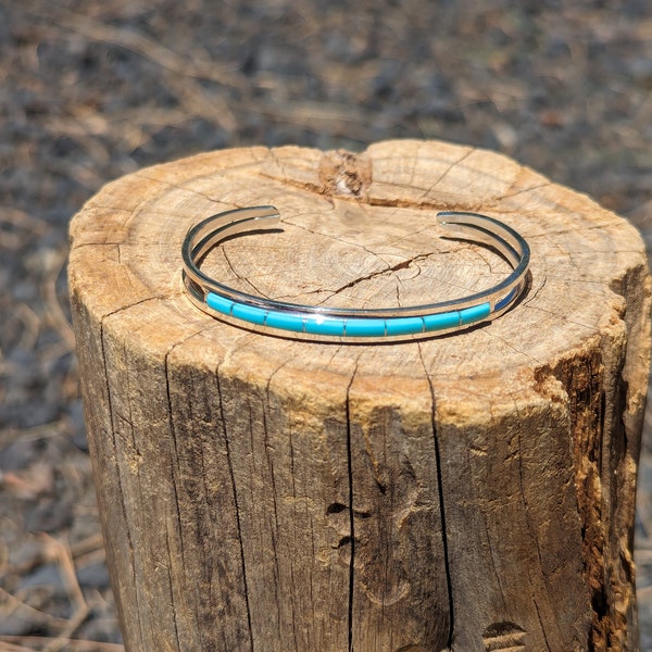 Authentic Handcrafted Native American Bracelet: Zuni Artistry Sterling Silver and Raised Turquoise Inlay Sz  6.75 Signed