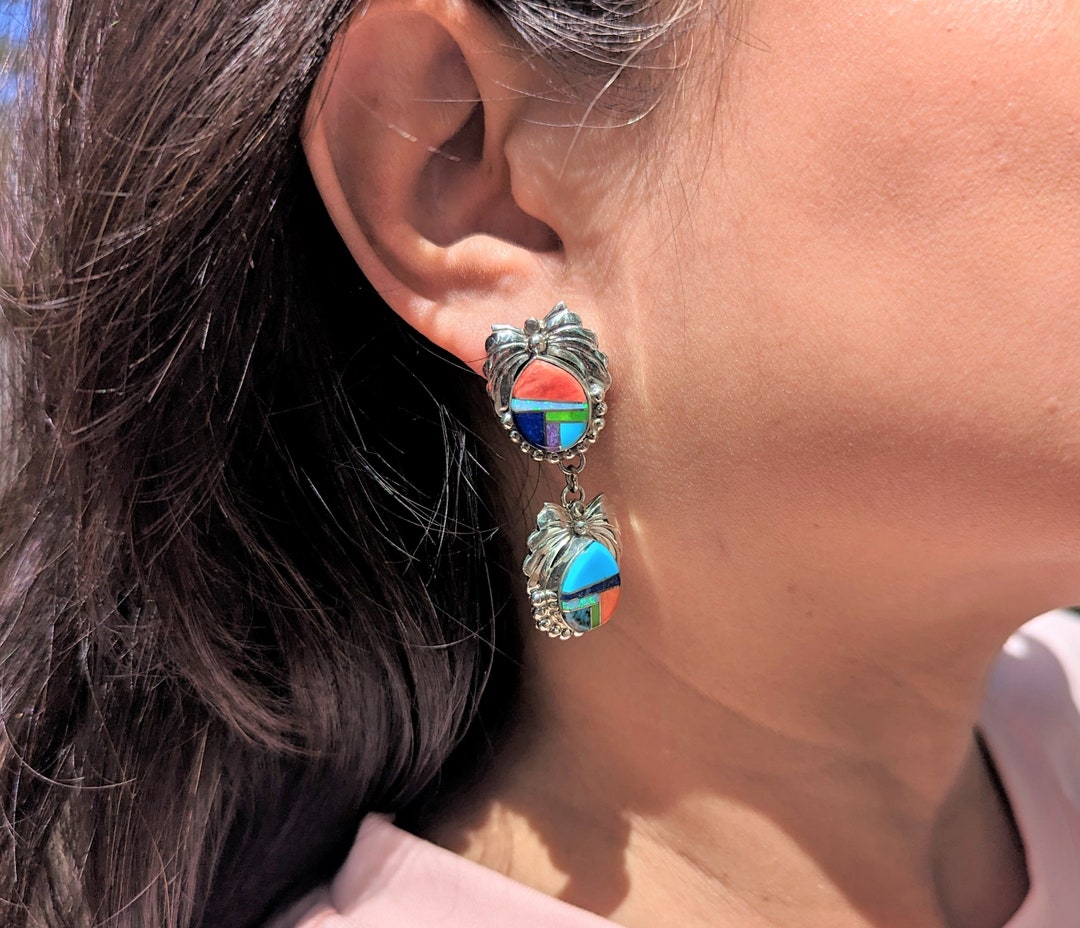 アート・デザイン・音楽 THE BEAUTY OF NAVAJO JEWELRY Navajo and Pueblo Jewelry Design: 1870-1945 by Paula Baxter