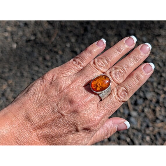 Handcrafted Cherry Amber Ring Reverse Intaglio Fl… - image 6