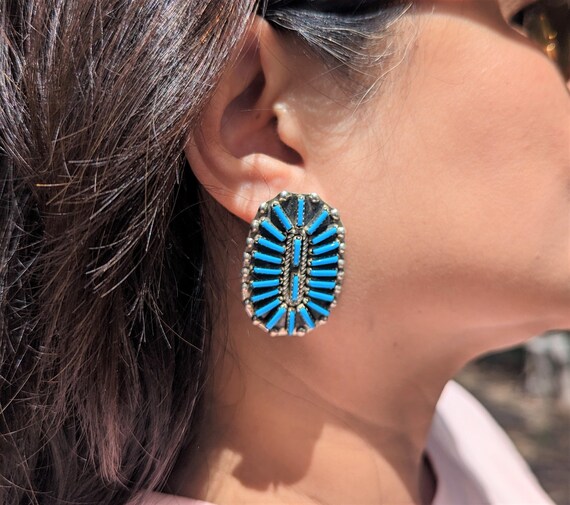 Vintage Native American Women's Blue Turquoise Ea… - image 1