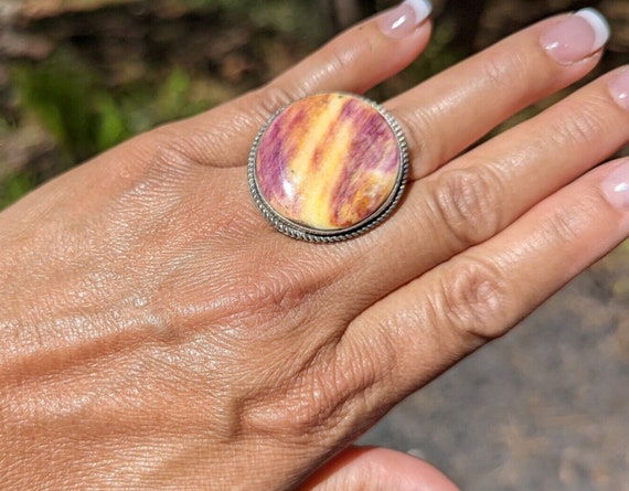Elegant Native American Navajo Signed Purple Spiny Sterling Silver Enormous Ring Elegant Native American Navajo Signed Purple Spiny Sterling Silver Enormous Ring