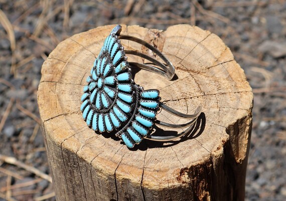 Authentic Vintage Navajo Handcrafted Bracelet: Na… - image 5