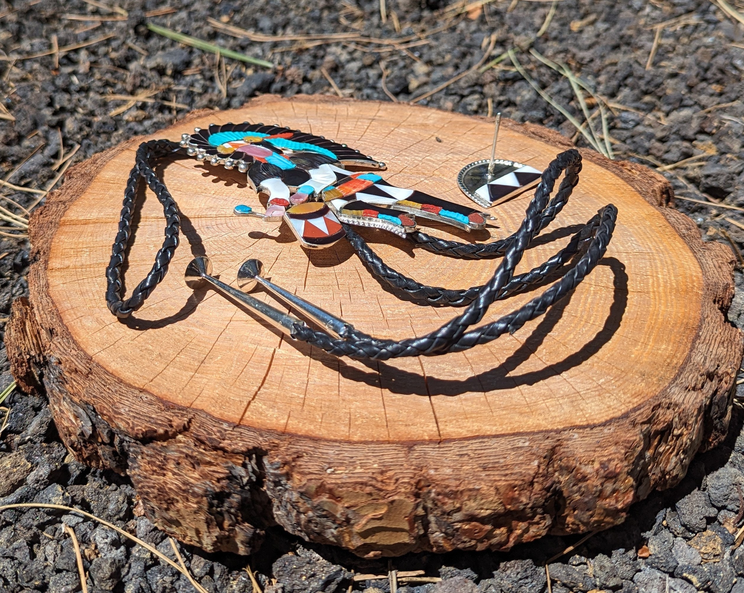 アート・デザイン・音楽 Native American Bolo Ties Vintage Zuni Multi Stone Inlay Thunderbird Bolo Tie —Multi