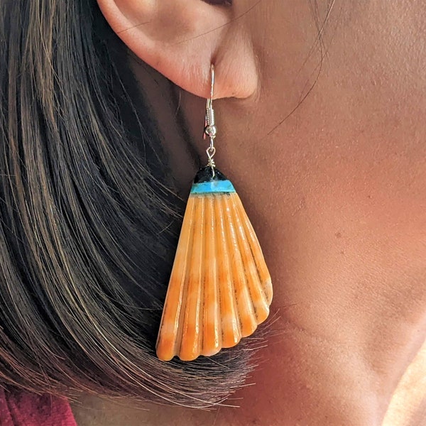 Santo Domingo Pueblo Shell Dangle Earrings, Handmade Jameson Pete SouthWest Artisan Jewelry