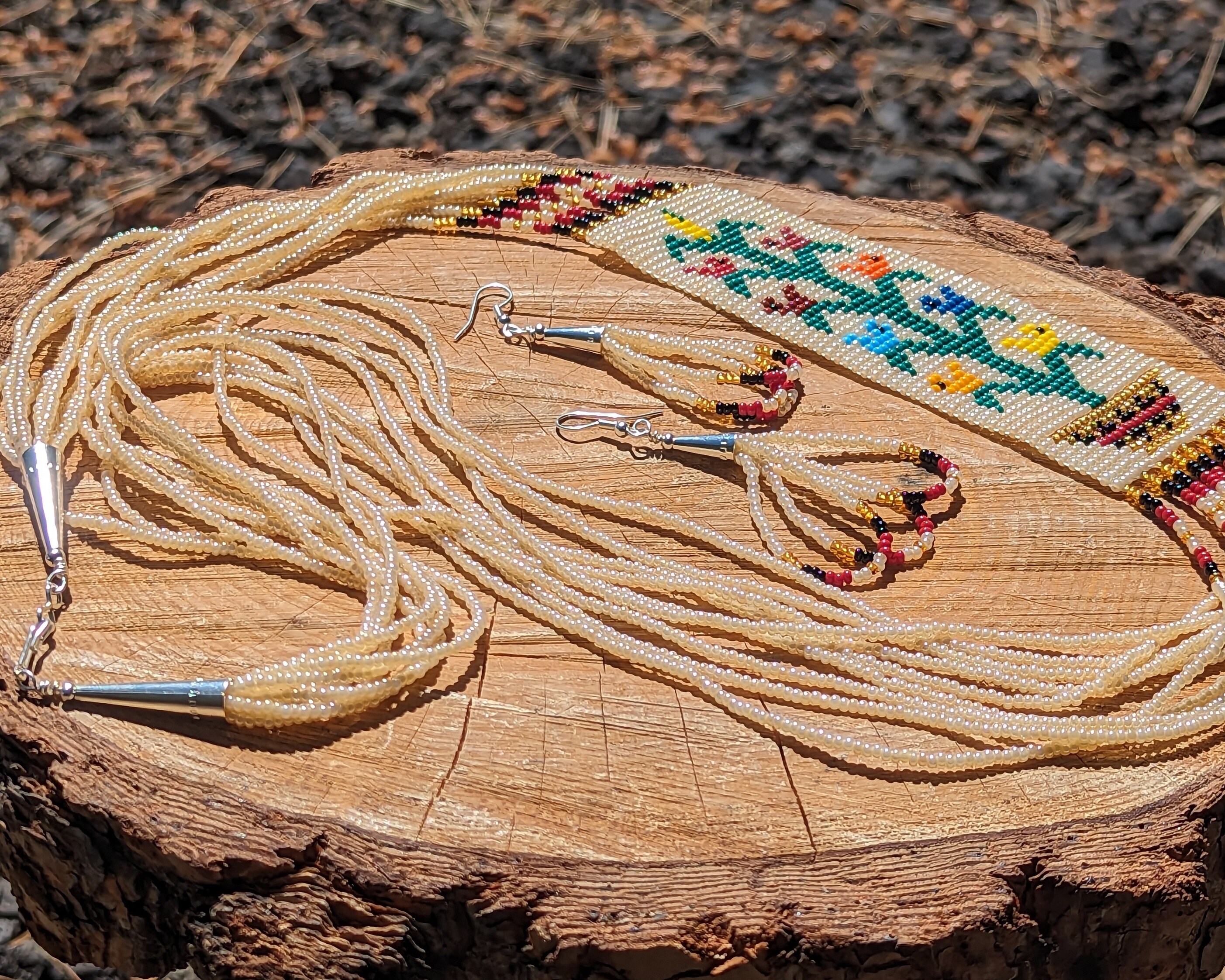 アクセサリー Indianjewelry/NAVAJOCHAIINBEADS NECKLACE Handmade Beaded Indian Necklace, Seed Beads Native American