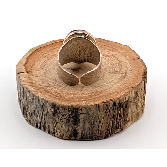 Handcrafted Cherry Amber Ring Reverse Intaglio Fl… - image 5