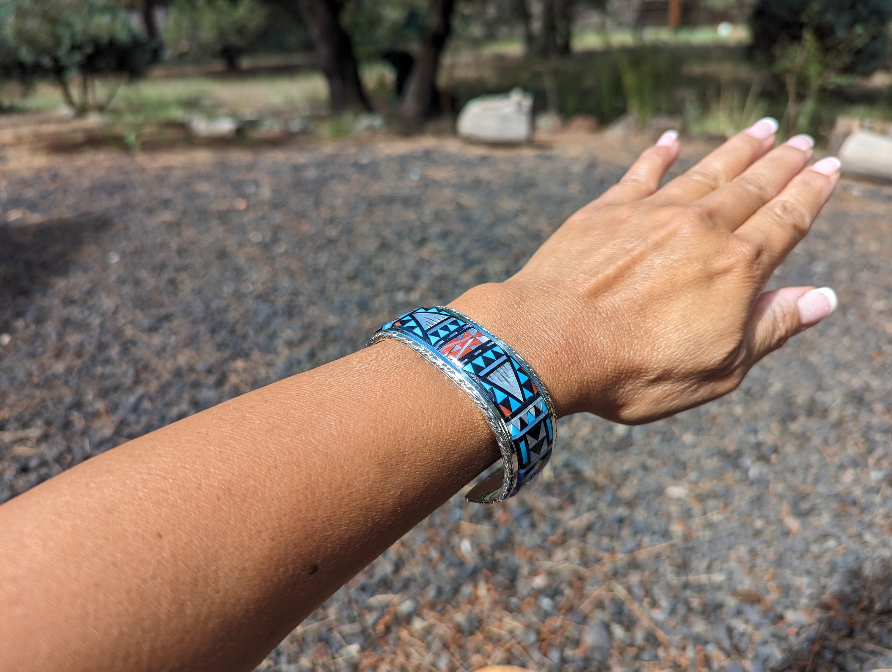 Zuni Turquoise Inlaid Cuff Bracelet: Sterling Silver Native