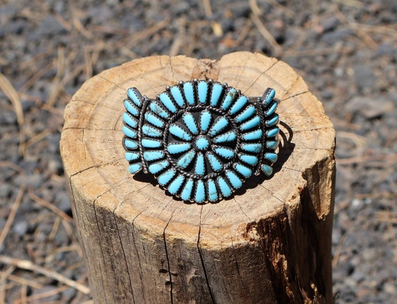 Authentic Vintage Navajo Handcrafted Bracelet: Na… - image 10