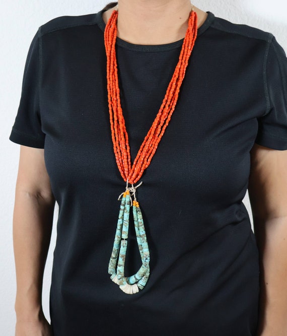 Traditional Vintage Native American Navajo Turquoise Heishi Necklace Traditional Vintage Native American Navajo Turquoise Heishi Necklace