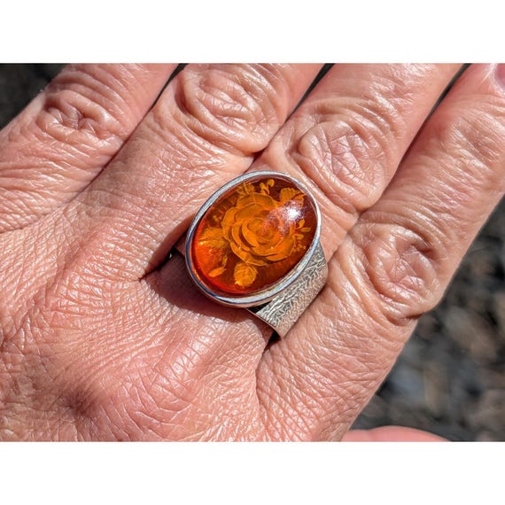 Handcrafted Cherry Amber Ring Reverse Intaglio Fl… - image 1