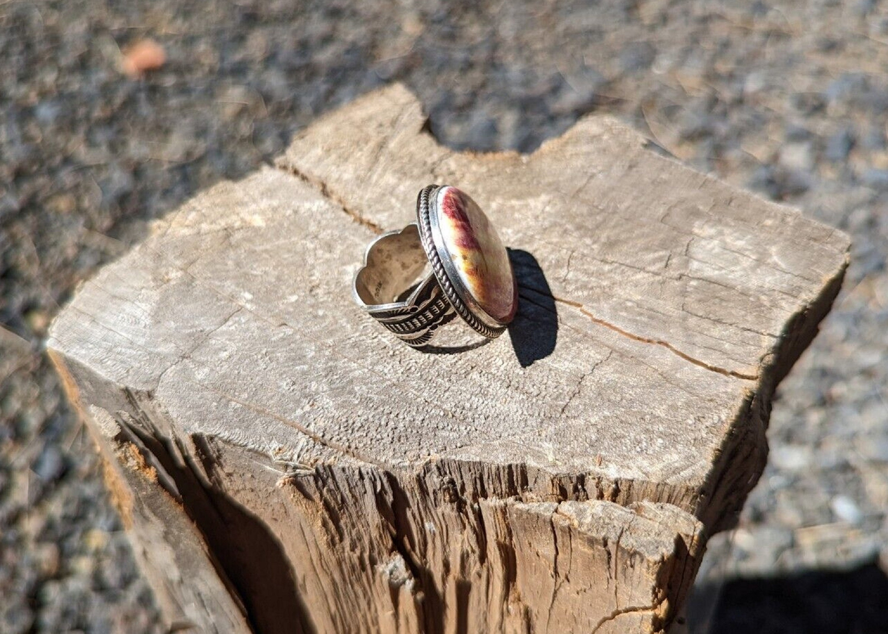Navajo Jewelry Native American Ring Large Purple Spiny Oyster