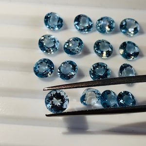 100% natürlicher Aquamarin 1 mm-8 mm Stufenschliff facettierter runder Schnitt Loser Edelstein kalibrierter Aquamarin-Edelstein 1 mm bis 8 mm Top AAA-Qualitätsstein