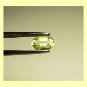 SRI LANKAN CHRYSOBERYL – 6.8 X 4.6 mm Facetted Oval – Natural & Untreated – Made Between Sri Lanka and Maine