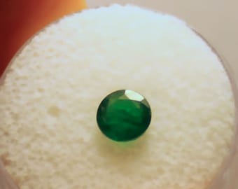 NATURAL BRAZILIAN EMERALD – 6 Millimeter Facetted Round – Natural and Untreated - Vintage - Cut between Brazil & Maine