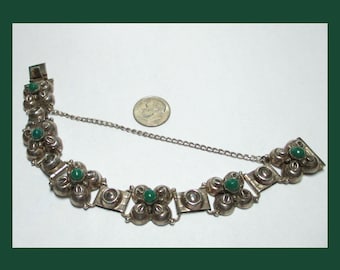 CHRYSOPRASE LINK BRACELET - Sterling Silver – 5 1/2 Inches– Quality Piece – Vintage – New Old Stock