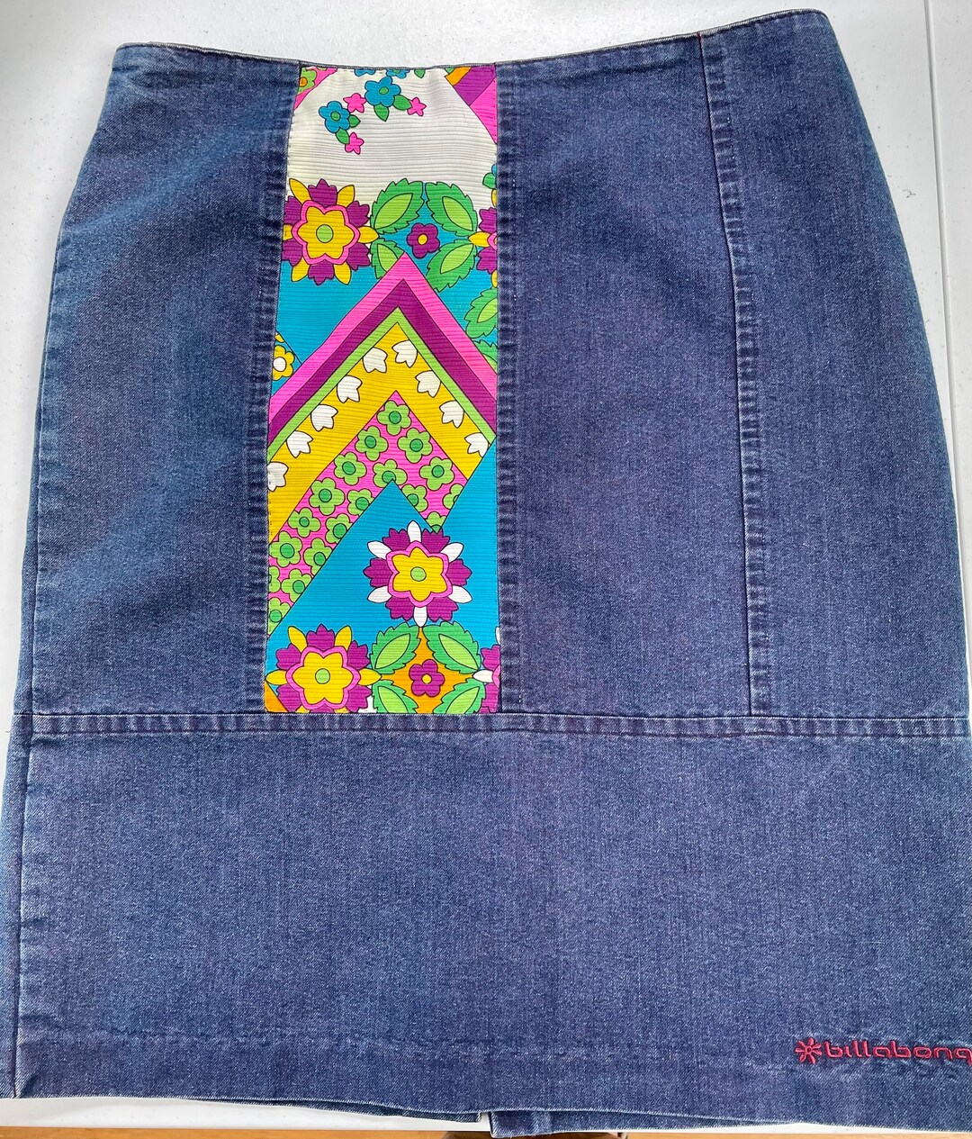 Vintage Billabong Denim Skirt, 60s Mod Fabric Panel, Size