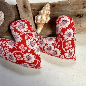 Red and white country hearts,  Mini accent pillows, Country/cottage charm, Shelf/mantle/cabinent sitters, Bowl/basket fillers, Love token