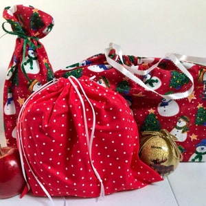 Wiederverwendbare Weihnachten Geschenktüten, Stoff Geschenkverpackung, Null Abfallbeutel, keine Plastik- oder Papierverpackung benötigt, umweltfreundliche Kordelzug Taschen