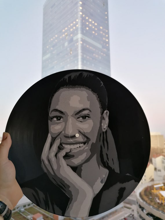 Beyonce Stencil