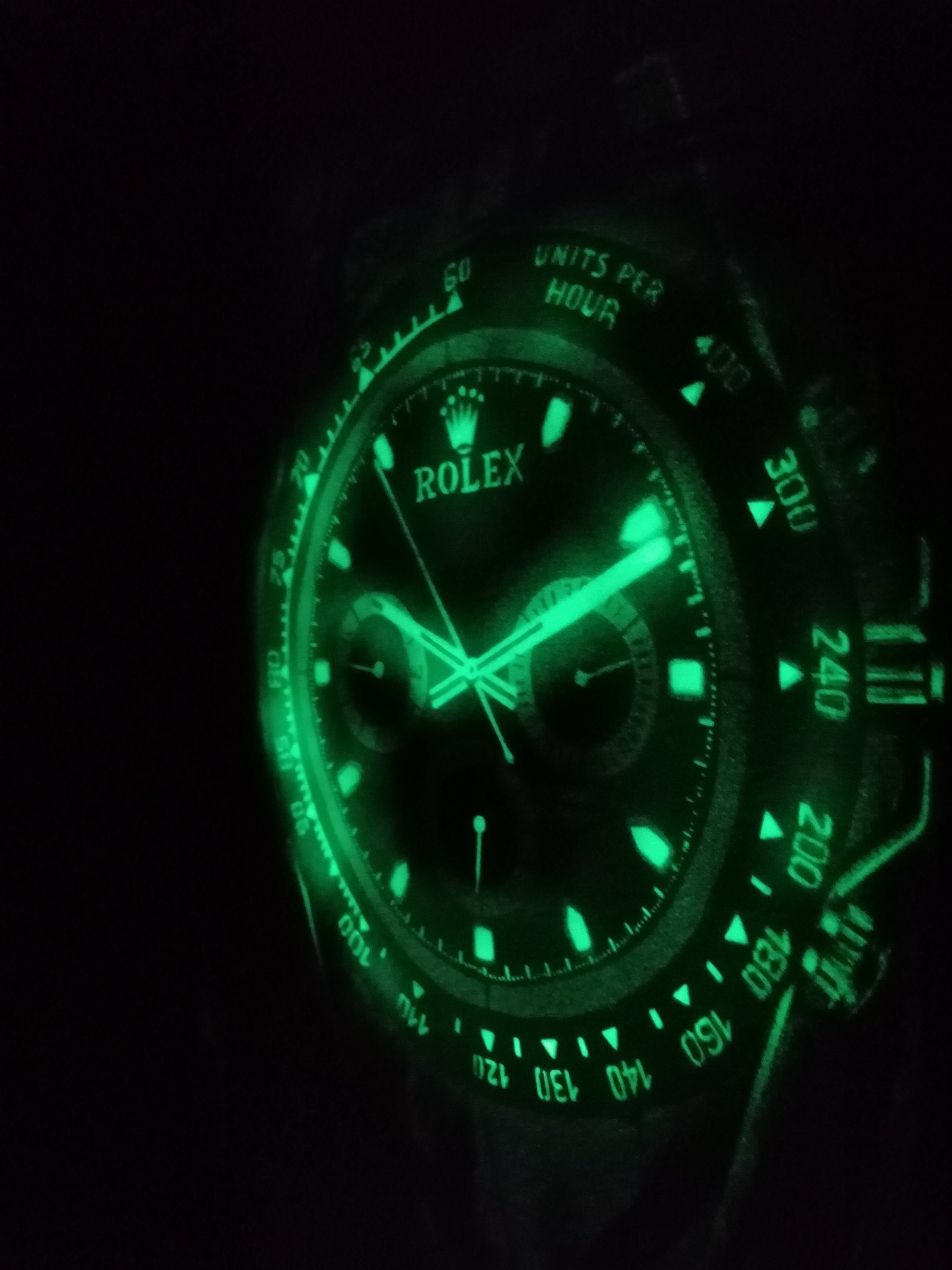 Do Real Rolex Glow In The Dark at Raymond Hill blog