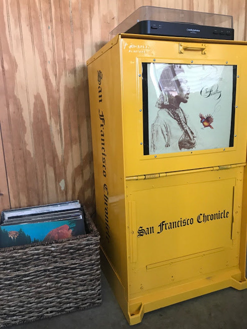 San Francisco Chronicle Record Player Stand image 3