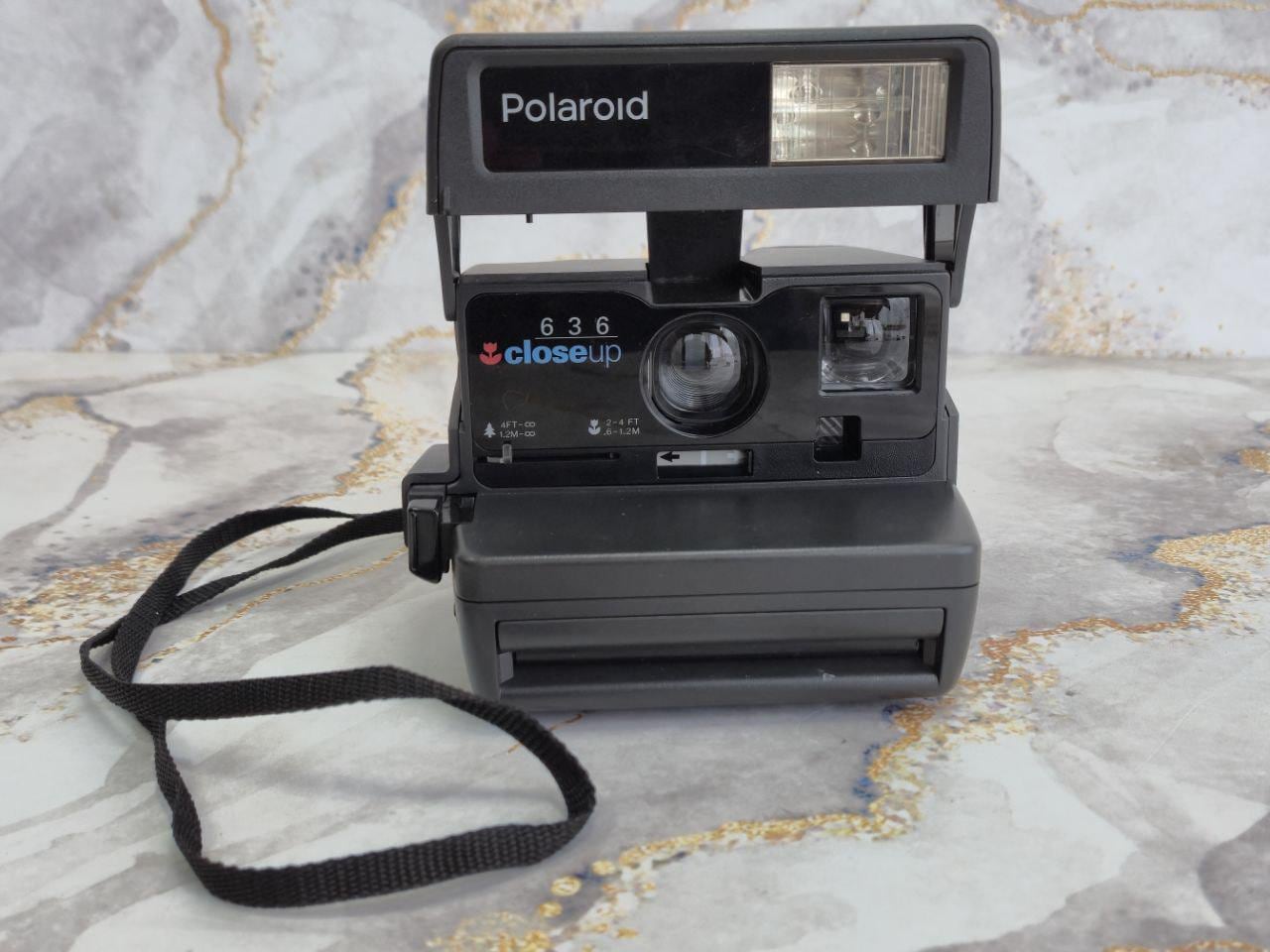Polaroid 636 Close Up - Appareil Photo Instantané Vintage - État Irréprochable