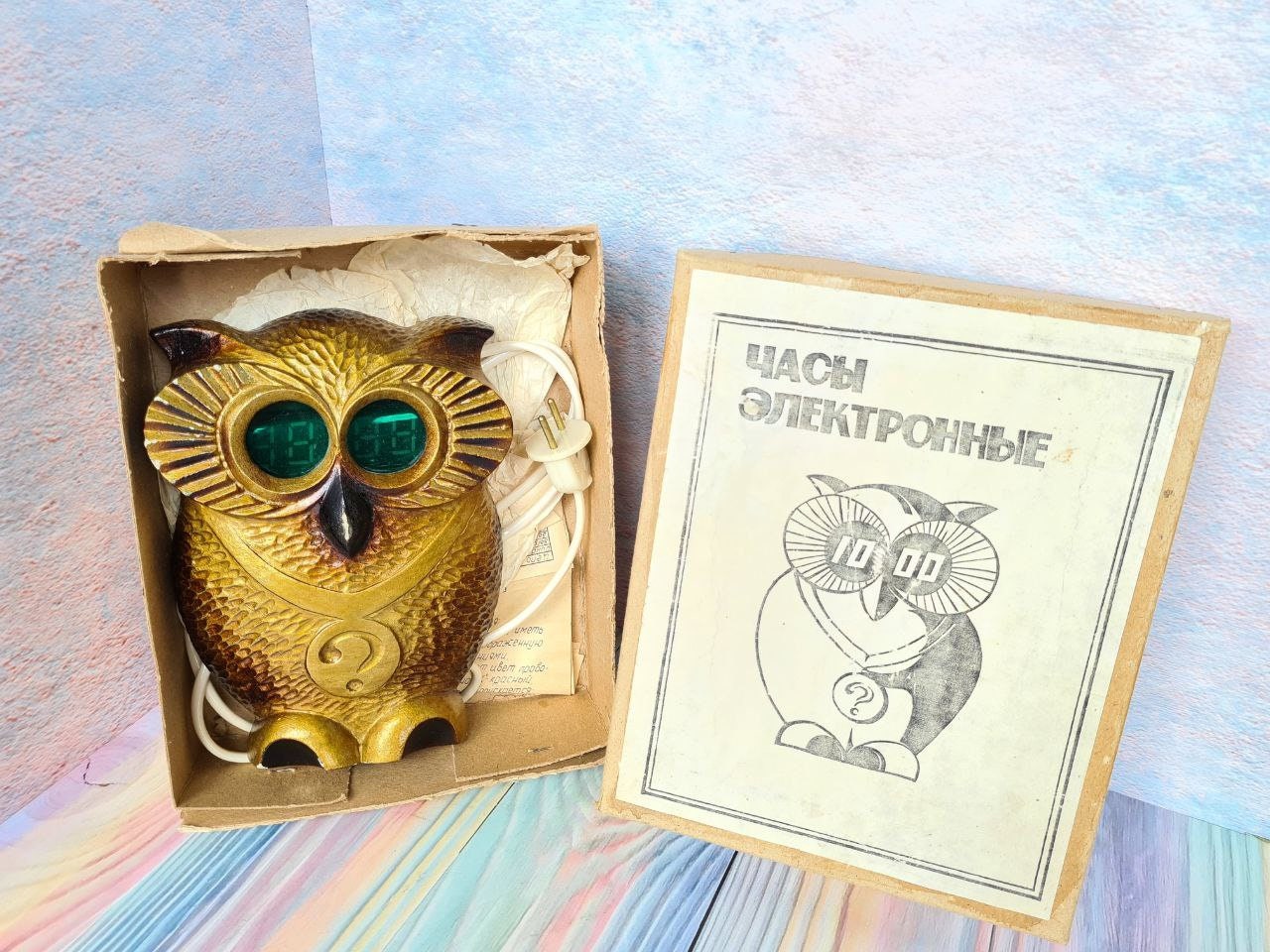 Soviet electronic watch owl - decorative wall clock